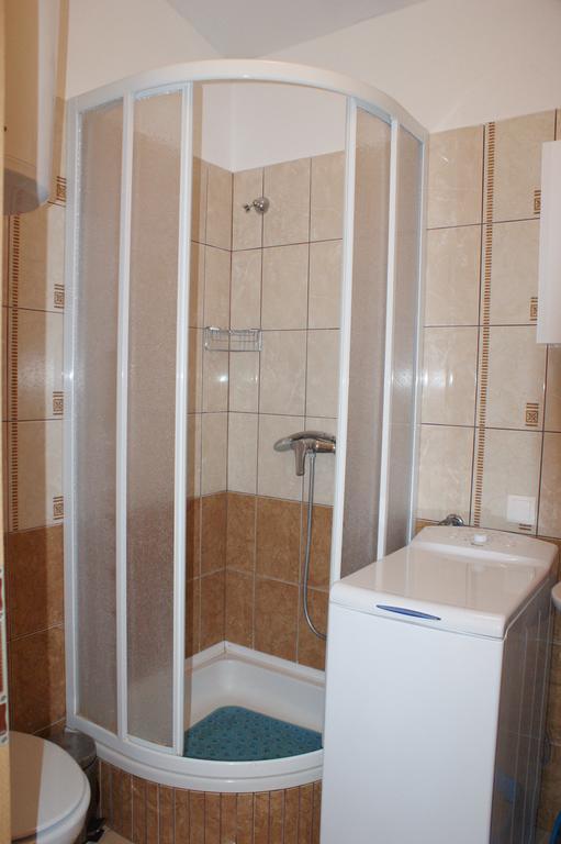 Apartments Kairos - Bili 9 Kaštela Екстериор снимка